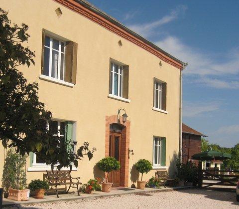 Les Tilleuls Bed and Breakfast Saint-Pé-Delbosc Buitenkant foto